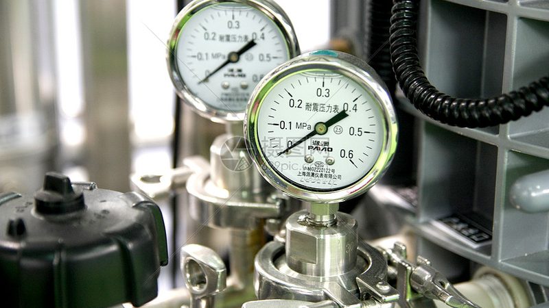 智能温度变送器输出信号类型解析**